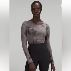 Lulu Lemon Ebb to Street - Size 8